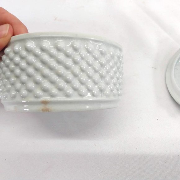 Vintage Ceramic Powder Trinket Lidded Jewelry Box - Picture 5 of 5